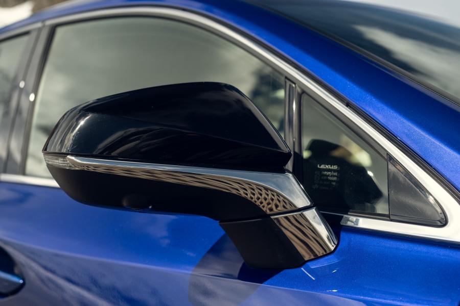  Lexus NX300 F-Sport 2017 года  (WW) (фото 24 из 43)